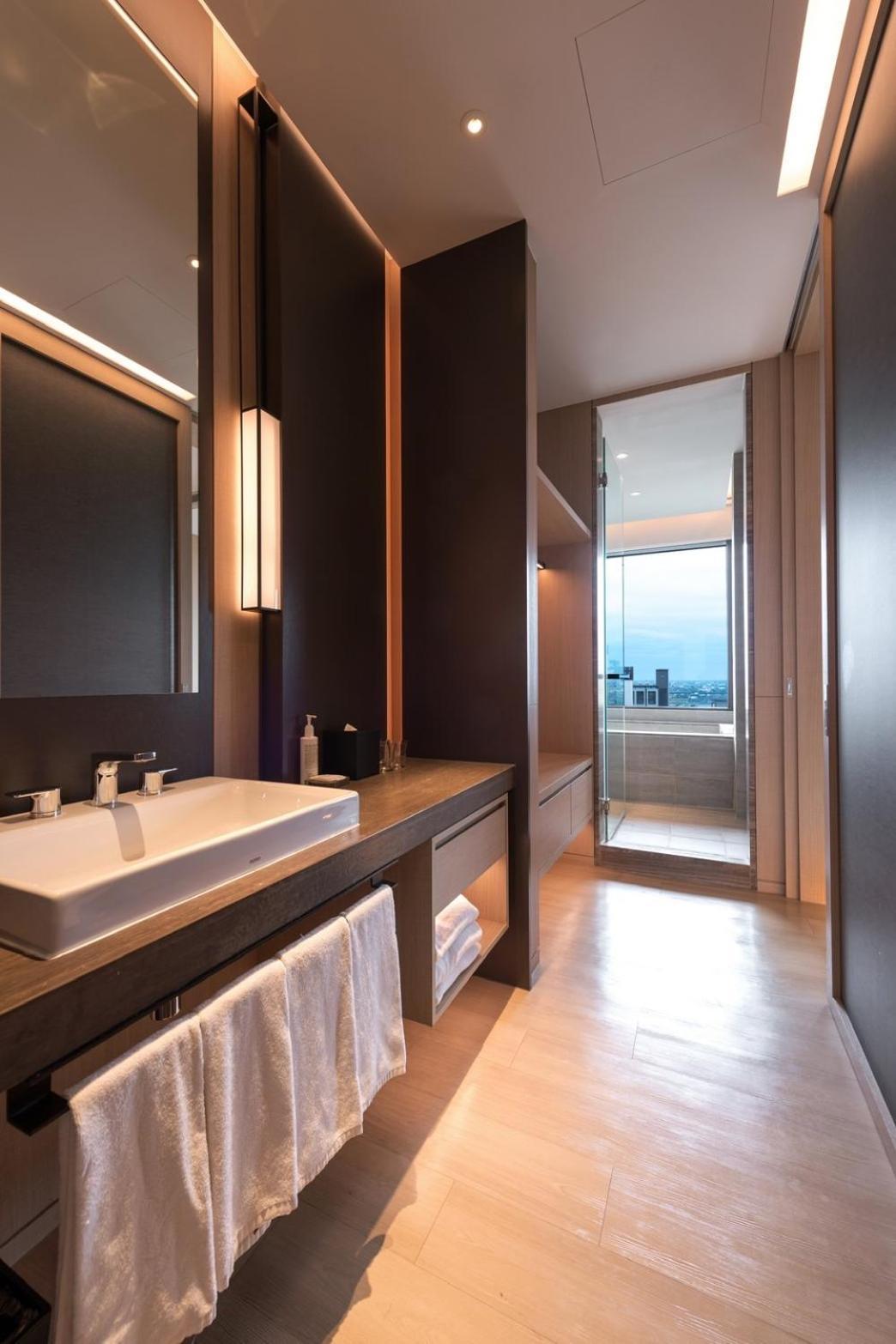 โรงแรมมู่ เจียว สี เจียวซี ภายนอก รูปภาพ Bathroom