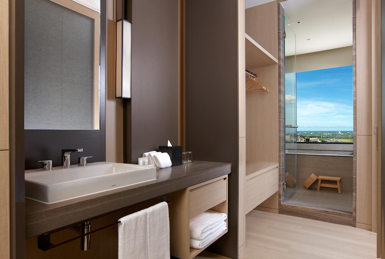 โรงแรมมู่ เจียว สี เจียวซี ภายนอก รูปภาพ Bathroom
